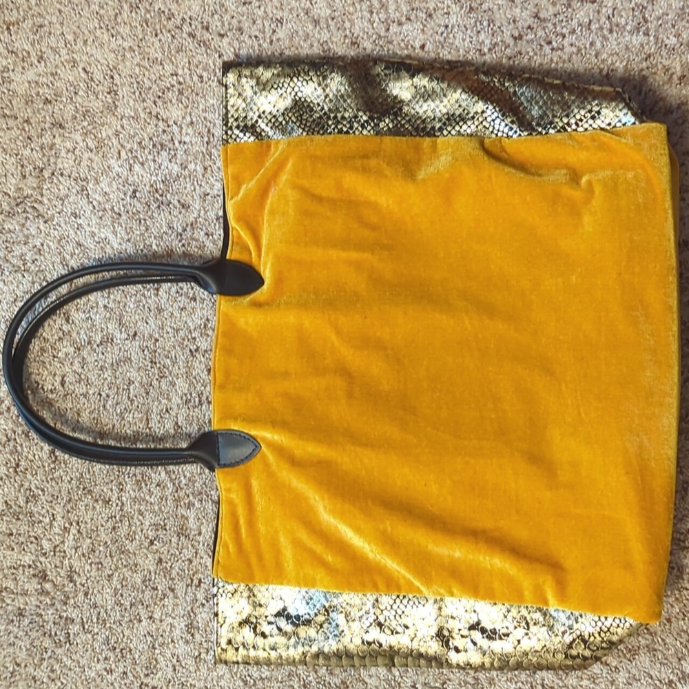 Momo tote / purse / bag